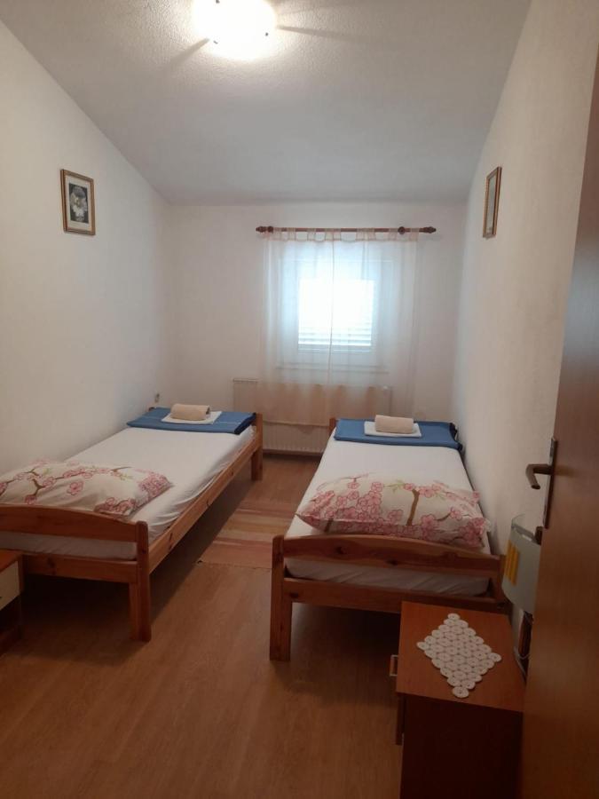 סנג' Apartman Karin 2 מראה חיצוני תמונה